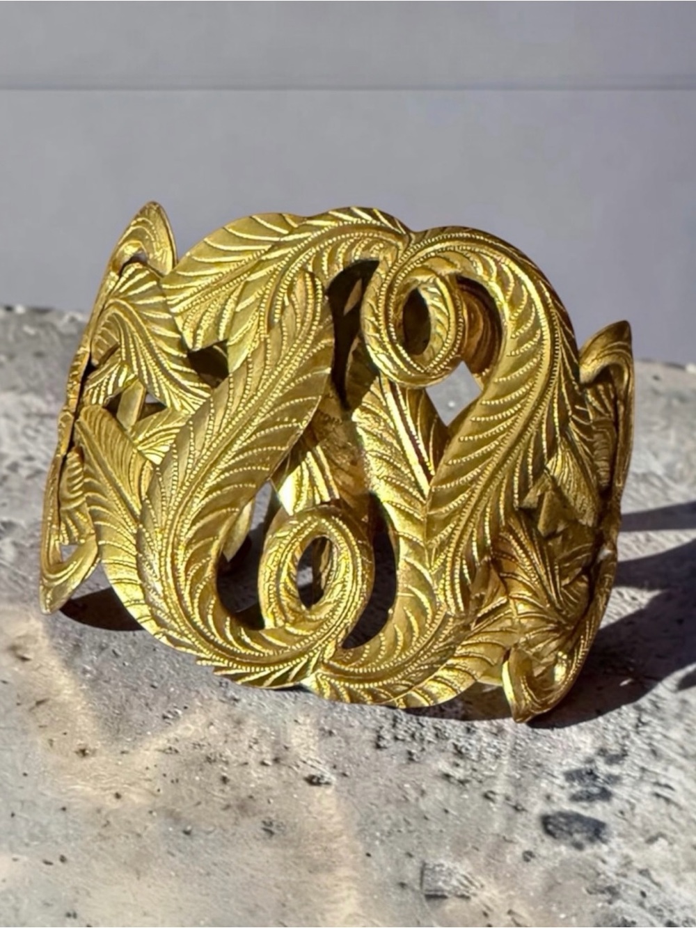 Unique Rare Art Deco Nouveau Gold Tone Floral Feather Arm Cuff